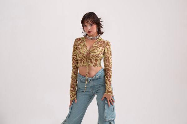 Le style Y2K : meilleure boutique et signification de Y2K
