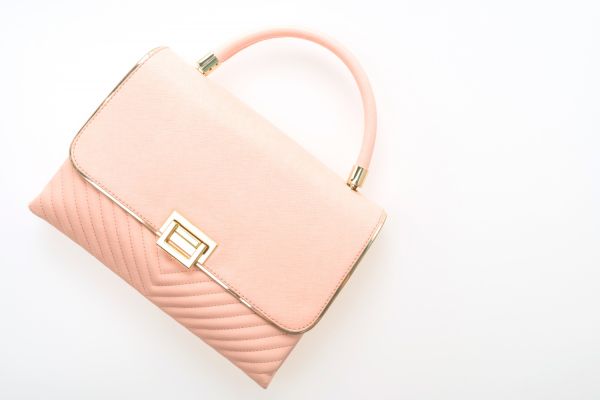 Sac à main femme : chic et pratique pour toutes les occasions